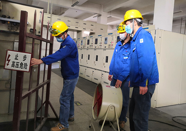 1584514068200408.jpeg 第一段:李強和同事.jpg