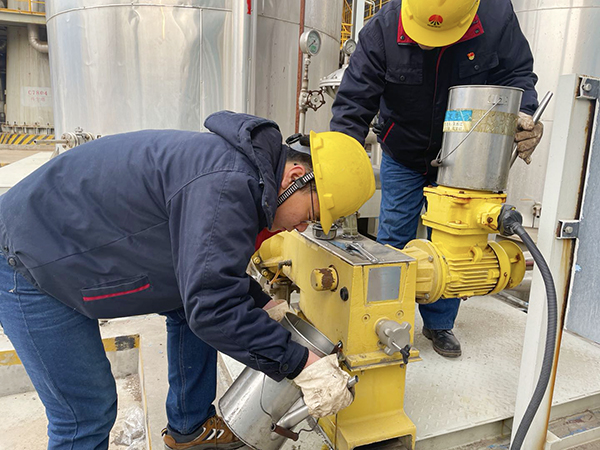 1612148015972572.jpeg 設備排油中.jpg