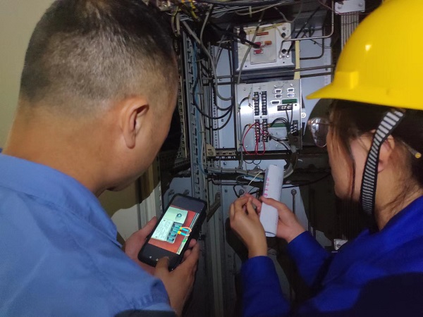 1652753068140786.jpeg 技術(shù)之戰(zhàn) - 副本.jpg