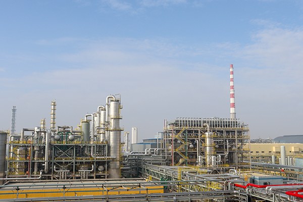 1677543036493917.jpeg 乙二醇工段現(xiàn)場全景(副圖).jpg