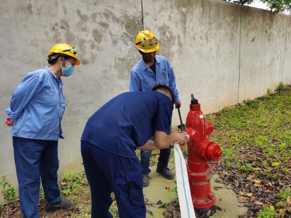 6月7日上午，191消火栓操作示范.jpg
