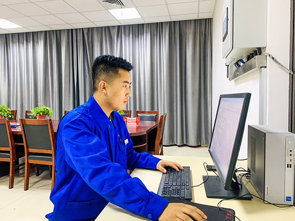 1696325242922016.jpeg 國慶我在崗2.jpg