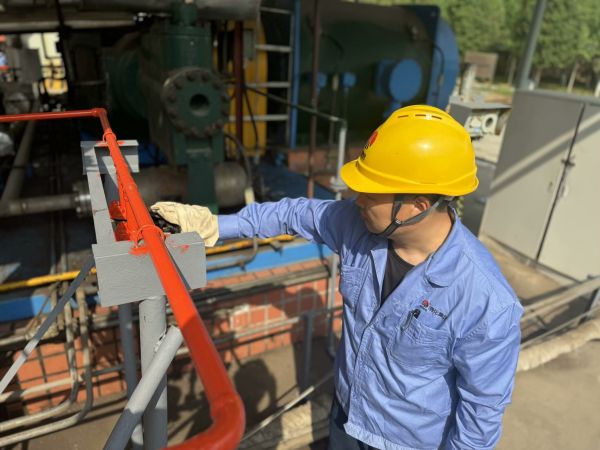 1719990144947974.jpeg 炎熱夏日檢查法蘭面.jpg