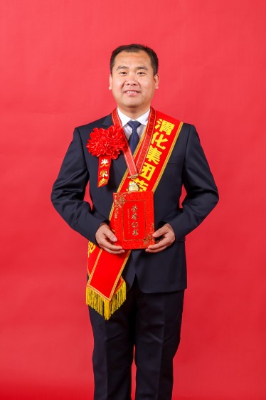 261740557696163187.jpg 4E8A1448 張軍 副圖.jpg