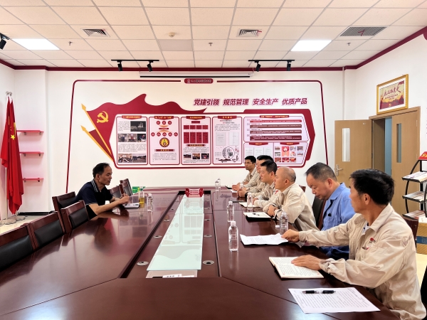 2025年7月31日，任總車間調研安全生產、黨建等工作.jpg