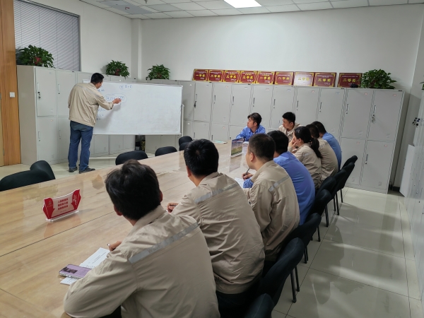 211755732676642835.jpg 車(chē)間內(nèi)部組織中修期間責(zé)任職能分配.jpg