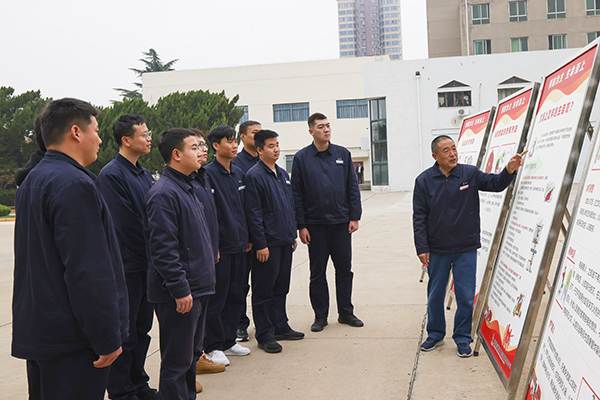 4E8A8097副本  600.jpg