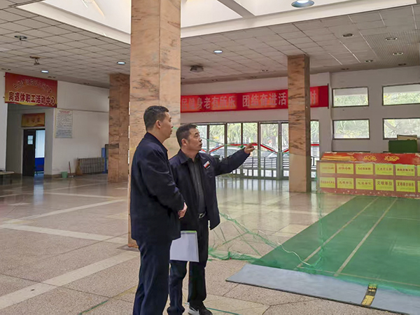 11月12日，趙強蒞臨金達公司督導(dǎo)工作.jpg